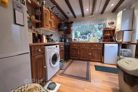 4 bedroom detached house for sale, Lower Bettesworth Road, Ryde, Isle of Wight