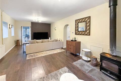 2 bedroom semi-detached house to rent, London Road, Hassocks, West Sussex, BN6