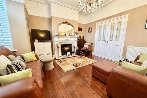 undefined, Leeds Road, Kippax, Leeds