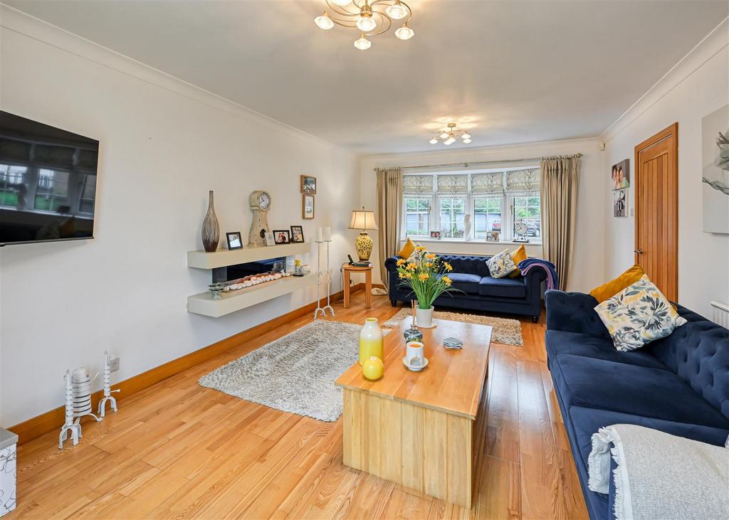 64 Brewood Road-7.jpg
