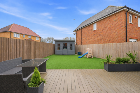 undefined, Swallow Mead, Luton LU1