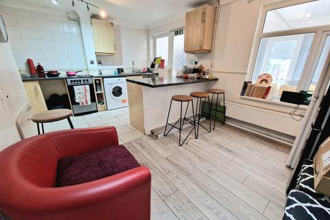1 bedroom terraced house to rent, Elm Close, Huntingdon, PE29