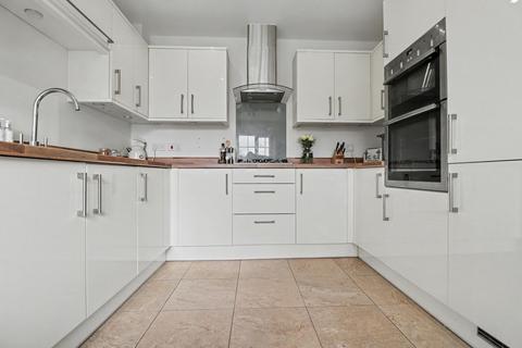 3 bedroom semi-detached house for sale, Longmead Avenue, Eastleigh SO50