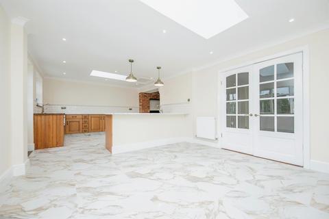 4 bedroom detached house for sale, Ramsey Road, Harwich
