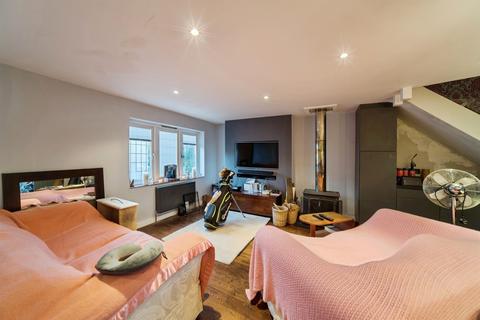 3 bedroom semi-detached bungalow for sale, Ridgedown, Redbourn, St. Albans