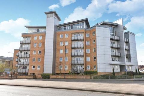 2 bedroom apartment to rent, Tuns Lane, SLOUGH