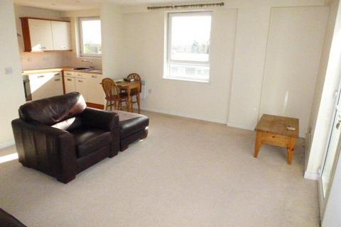 2 bedroom apartment to rent, Tuns Lane, SLOUGH