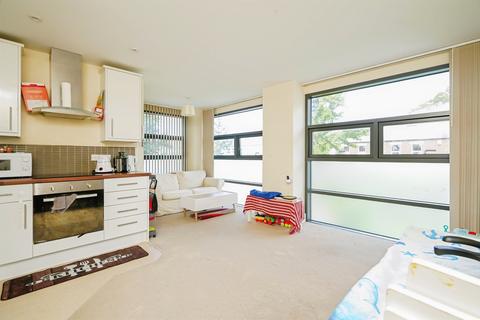 2 bedroom flat for sale, London Road, Headington, Oxford
