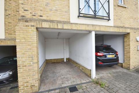 undefined, Chelwater, Great Baddow, Chelmsford
