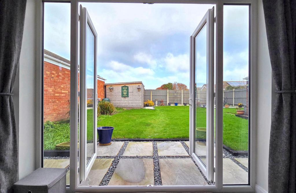 Doors to garden from lounge.jpg