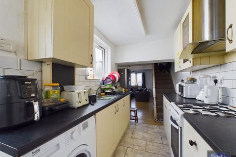 2 bedroom terraced house for sale, Brewery Road, London, SE18