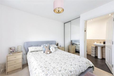 3 bedroom semi-detached house for sale, Hilton Road, Fife KY4