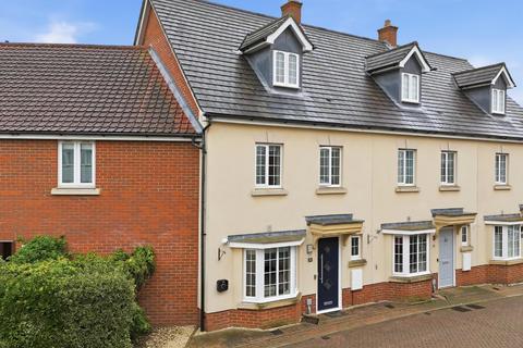 undefined, Little Dunmow, Dunmow, CM6