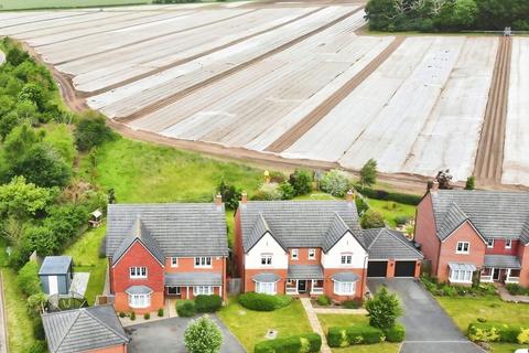 5 bedroom detached house for sale, The Spinney, Hampton Lucy, Warwick
