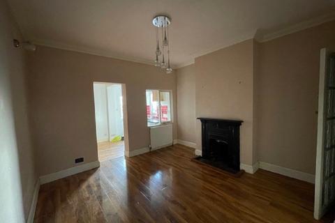 3 bedroom end of terrace house for sale, Junction Road, Norwich