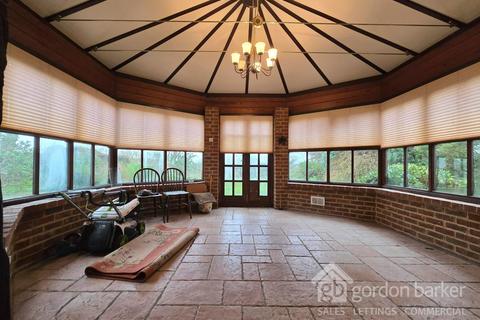 3 bedroom detached house for sale, Hill Street, Calmore SO40