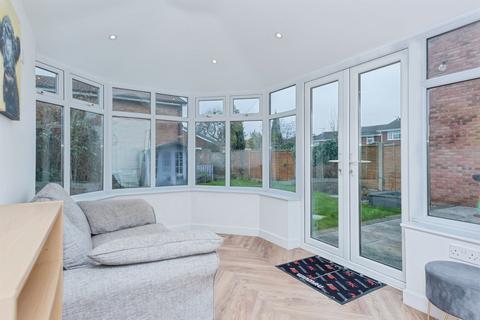 undefined, Carnoustie Close, Nuneaton