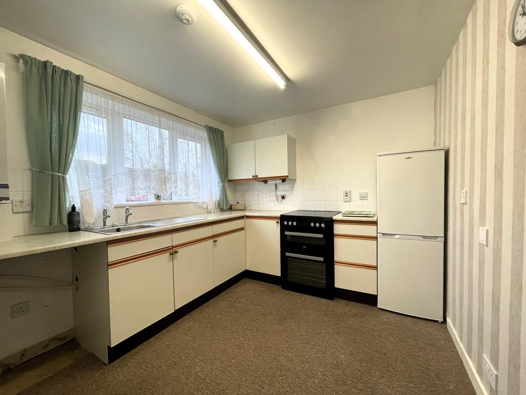 Kitchen a.JPG