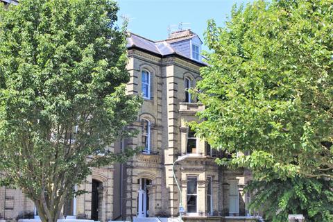 2 bedroom flat to rent, Salisbury Road, HOVE, East Sussex, BN3
