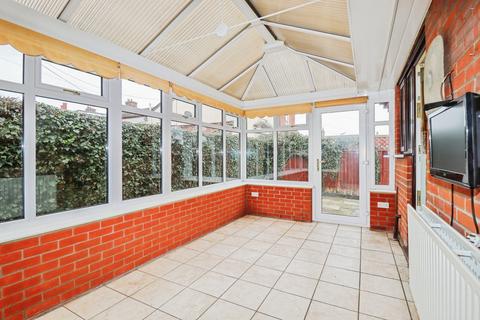 2 bedroom detached bungalow for sale, Redenhall Road, Harleston IP20