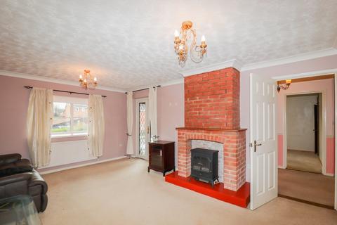 2 bedroom detached bungalow for sale, Redenhall Road, Harleston IP20