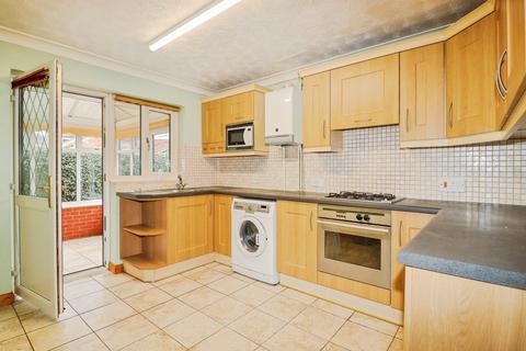 2 bedroom detached bungalow for sale, Redenhall Road, Harleston IP20