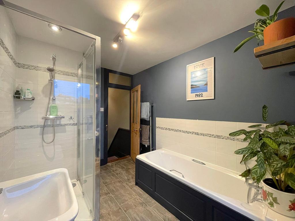 Bathroom (2)