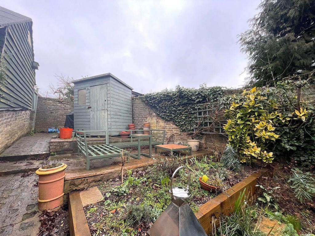 Garden (4)