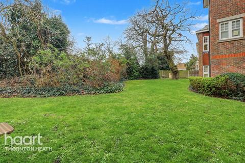 2 bedroom apartment for sale, Fawcett Close, London