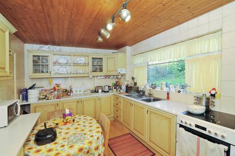 3 bedroom detached house for sale, Harold Road, Hastings