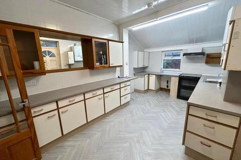 undefined, Netherwood Road, London, W14