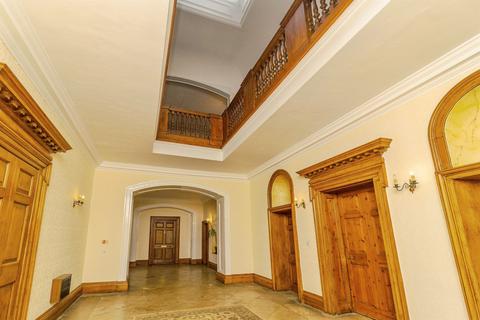 3 bedroom flat for sale, Wavendon House Drive, Wavendon, MILTON KEYNES