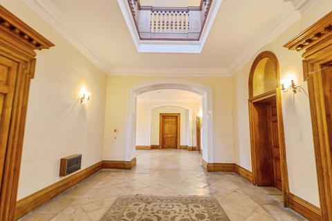 3 bedroom flat for sale, Wavendon House Drive, Wavendon, MILTON KEYNES