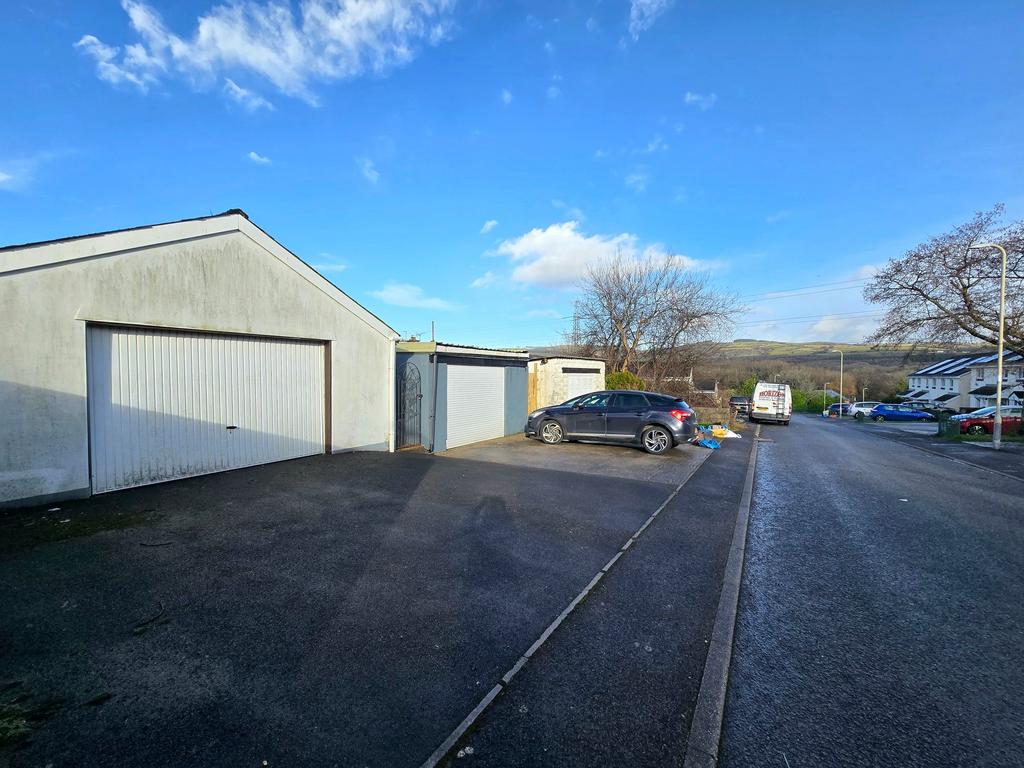Double garage