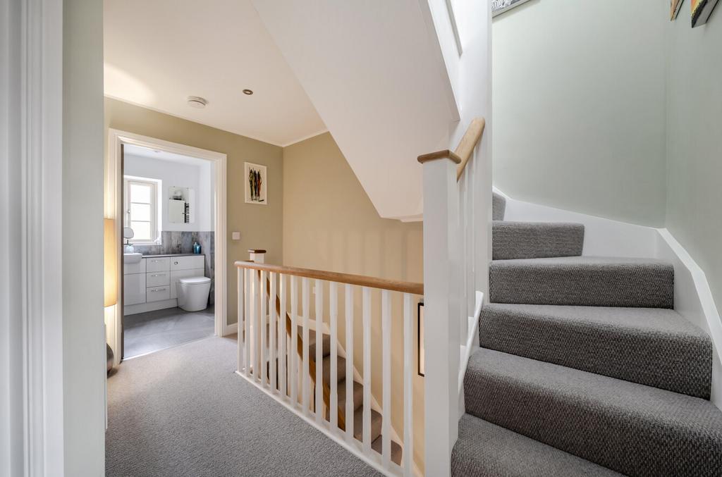 1416230 16 699837...