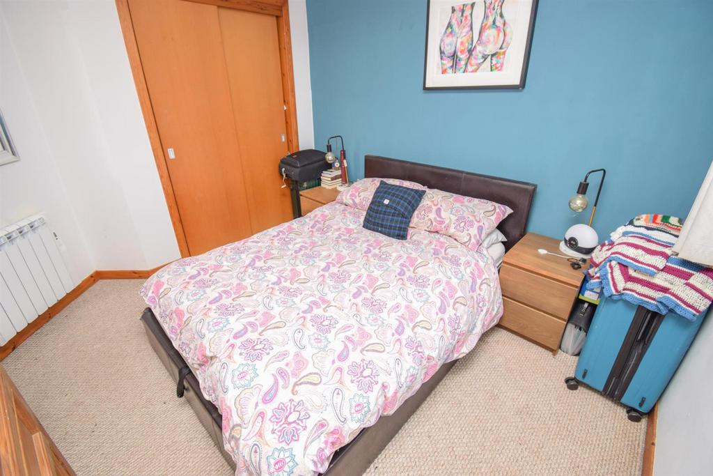 BEDROOM-2.jpg