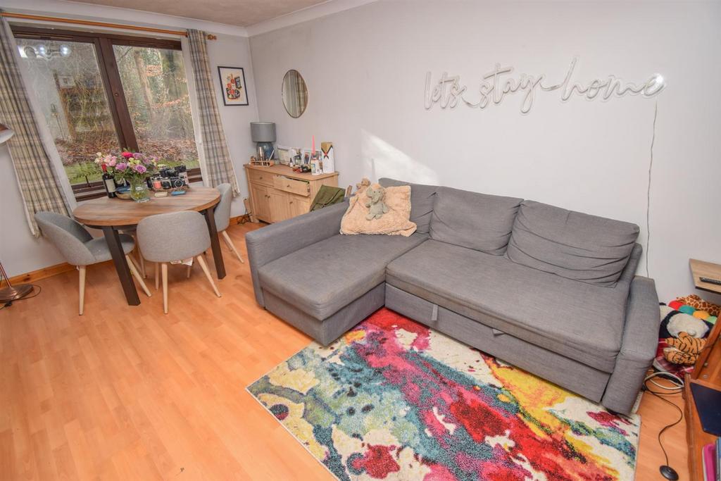 LOUNGE-DINING ROOM-2.jpg