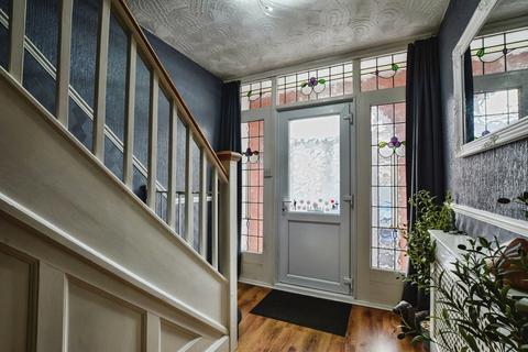5 bedroom semi-detached house for sale, Park Avenue, Skegness