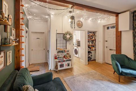 2 bedroom flat for sale, High Street, Linlithgow EH49