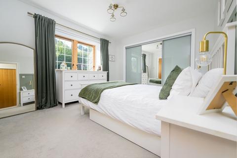 undefined, Hollybush Lane, Port Glasgow, PA14