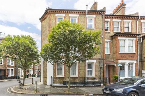 2 bedroom flat to rent, Heyford Avenue, London SW8