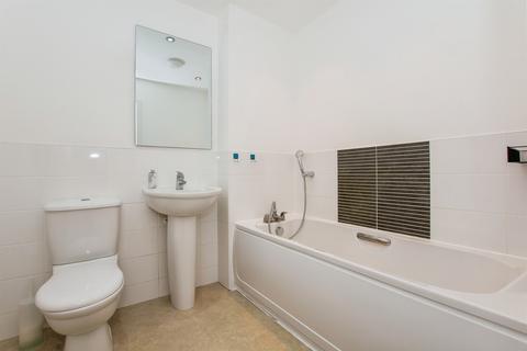 2 bedroom ground floor flat for sale, St. Johns Close, Peterborough