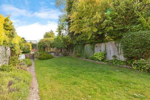 undefined, New Road, Marlow