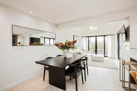 undefined, Meadow View, Pye Nest