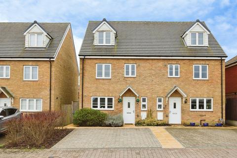 St. Lawrence Crescent, Coxheath, Maidstone
