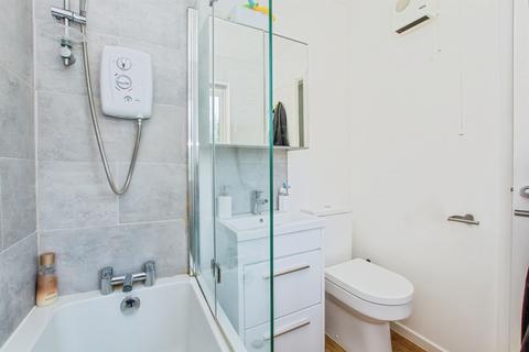 1 bedroom apartment for sale, Regents Court, Peterborough