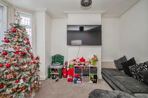 3 bedroom terraced house for sale, Admiralty Road, Great Yarmouth