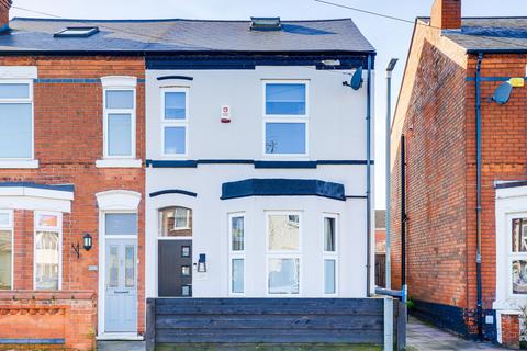 4 bedroom semi-detached house for sale, Curzon Street, Nottingham NG10