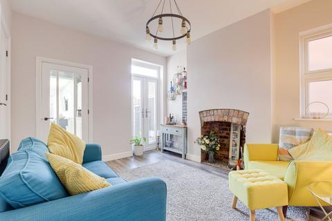 4 bedroom semi-detached house for sale, Curzon Street, Nottingham NG10