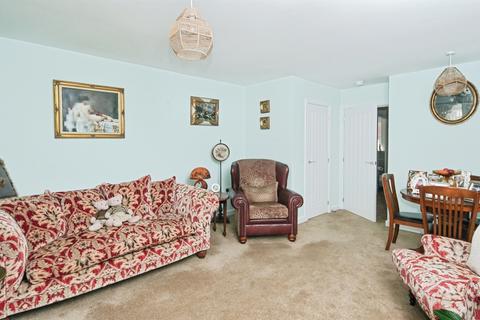 2 bedroom semi-detached house for sale, Levett Gardens, St. Leonards-On-Sea
